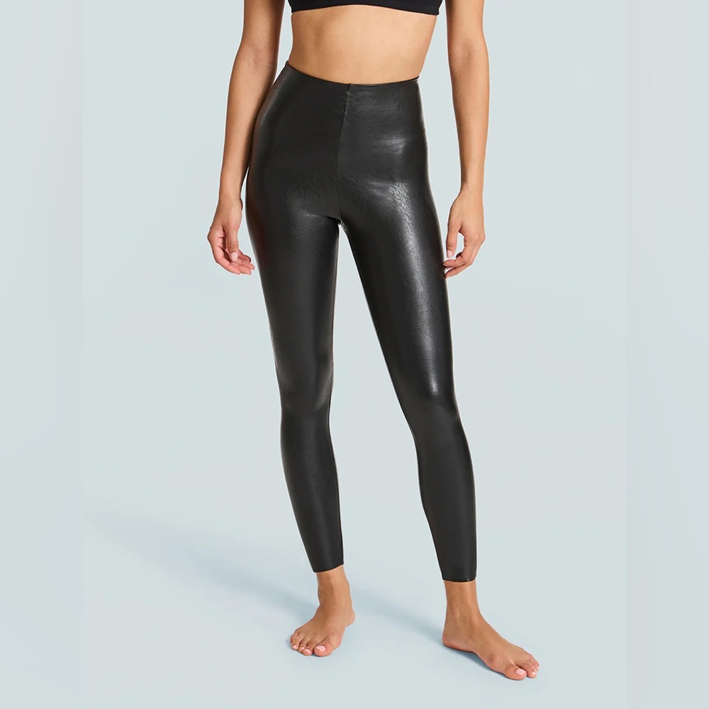 Commando Black Faux Leather Leggings XSP same as XS 7/8- like new